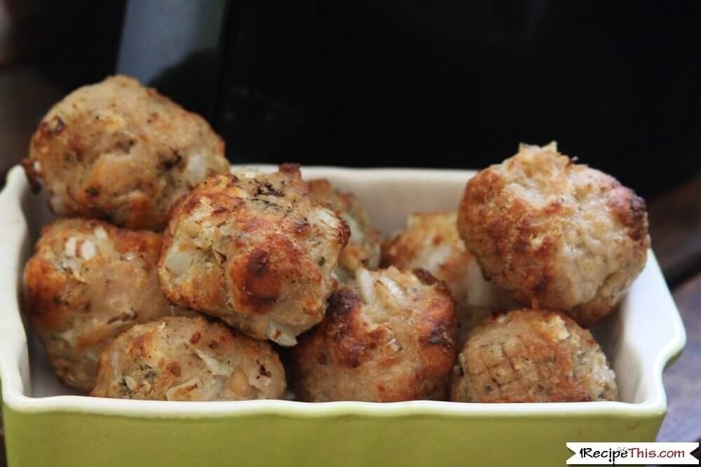 Sage & Onion Stuffing Balls In The Air Fryer