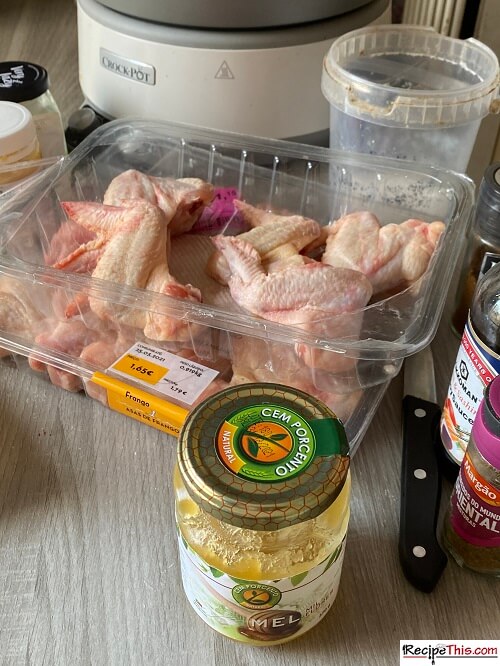 Slow Cooker Chicken Wings Recipe Ingredients