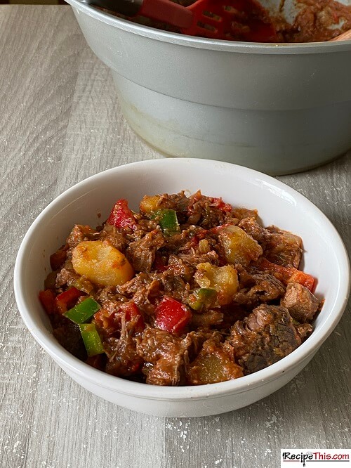 Slow Cooker Goulash