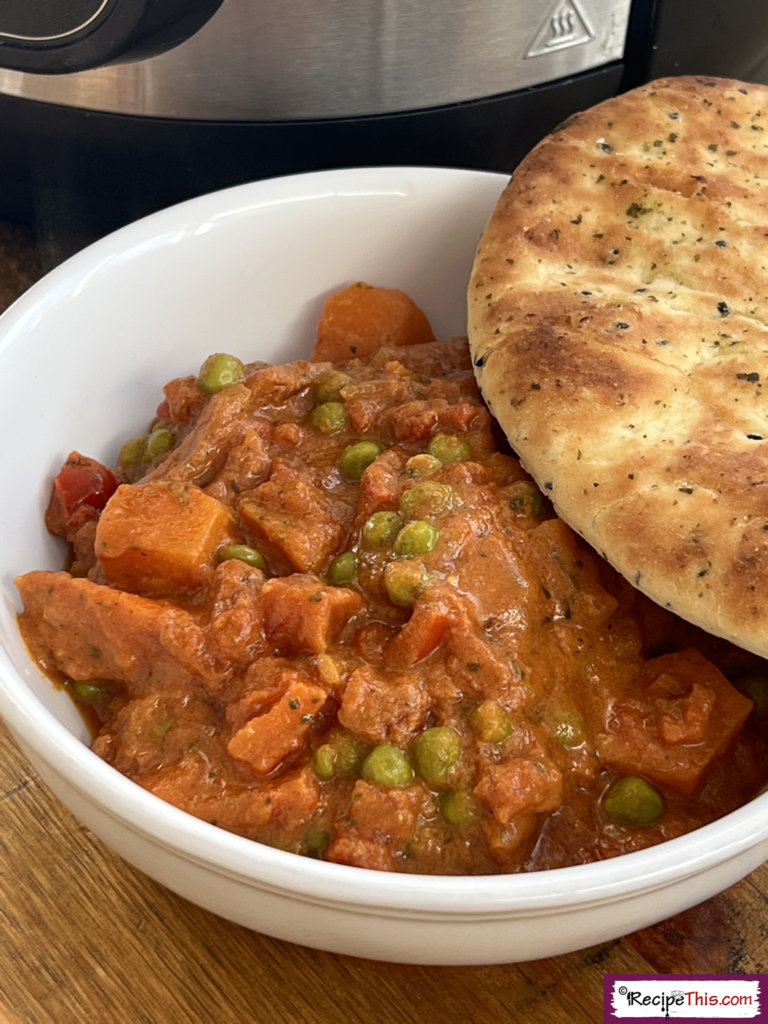 Slow Cooker Leftover Lamb Curry