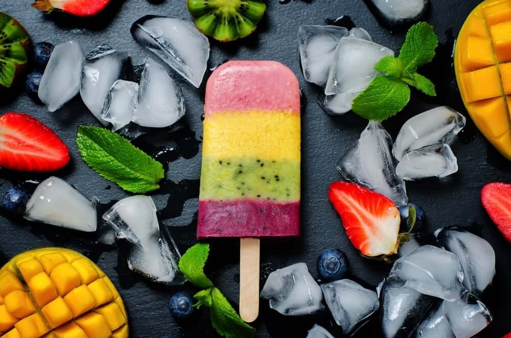 Welcome to my Paleo Smoothie Ice Lollies Recipe.
