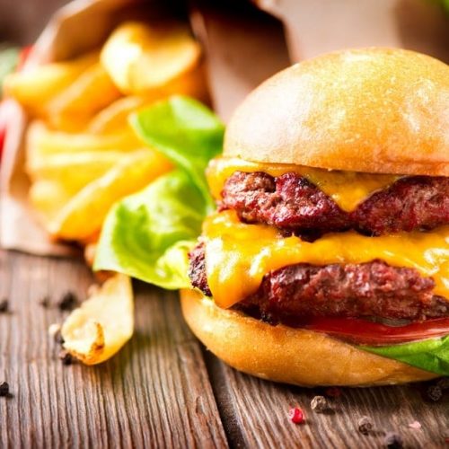 Welcome to my takeaway style Airfryer double cheese burger recipe. Next time you want to grab for the phone to ring a takeaway check out this delicious double cheese burger recipe.