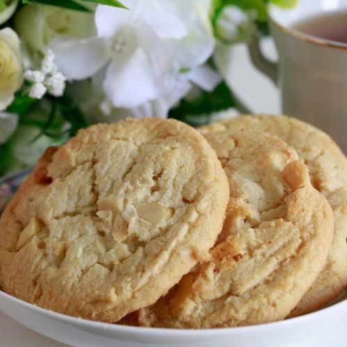 Welcome to my best ever soft white chocolate chip cookies in the Airfryer recipe. The perfect comfort food and so easy to make.