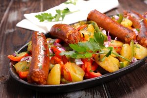 Welcome to my Whole30 slow cooker sizzling sausage fajitas recipe.