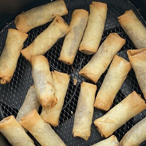 air fryer frozen spring rolls