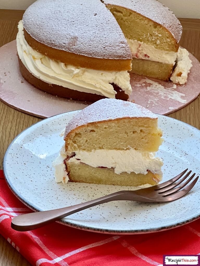 air fryer victoria sponge