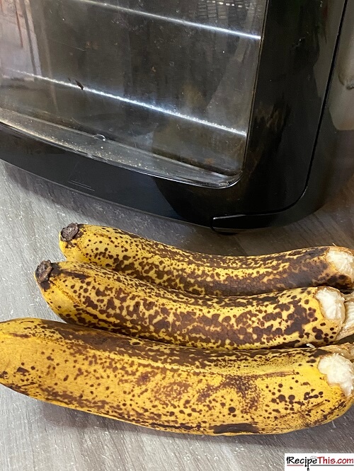 Ninja Air Fryer Dehydrated Bananas - We Eat At Last