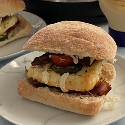 halloumi burger