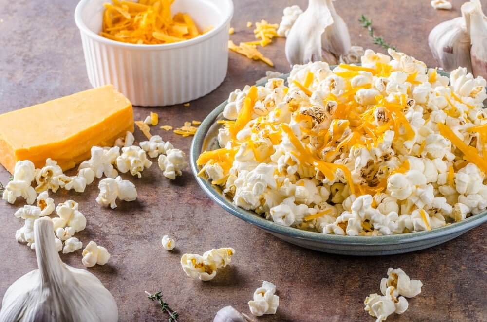 How to make cheese popcorn.