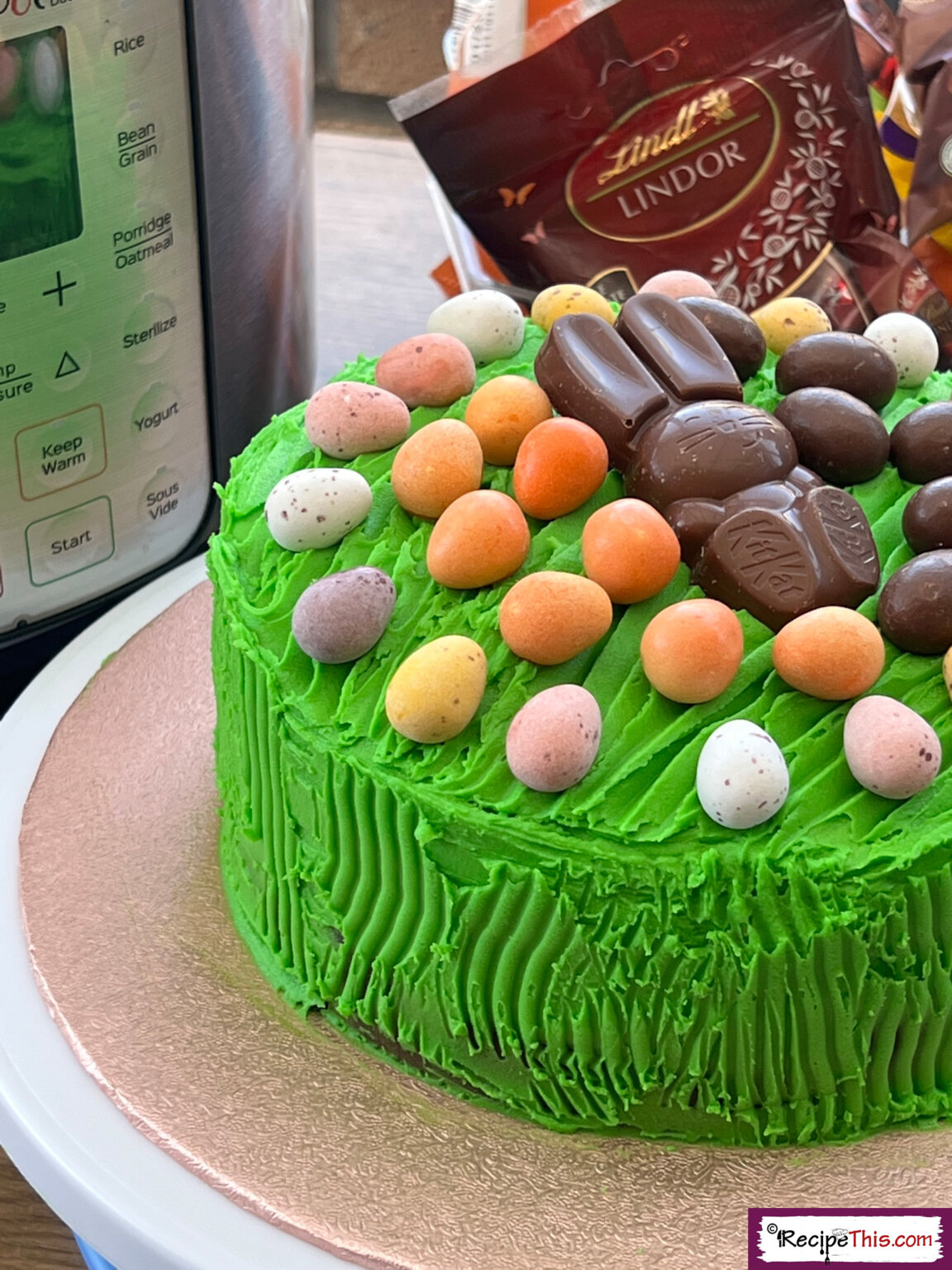 Recipe This Instant Pot Chocolate Easter Cake