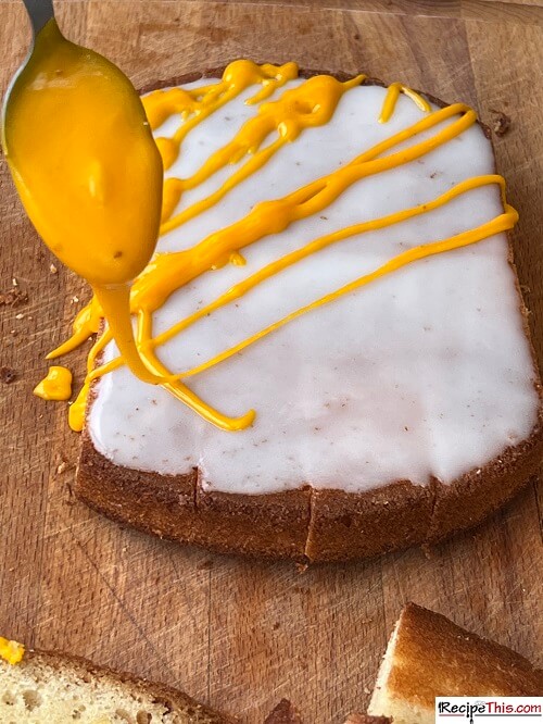 mr kipling lemon slice