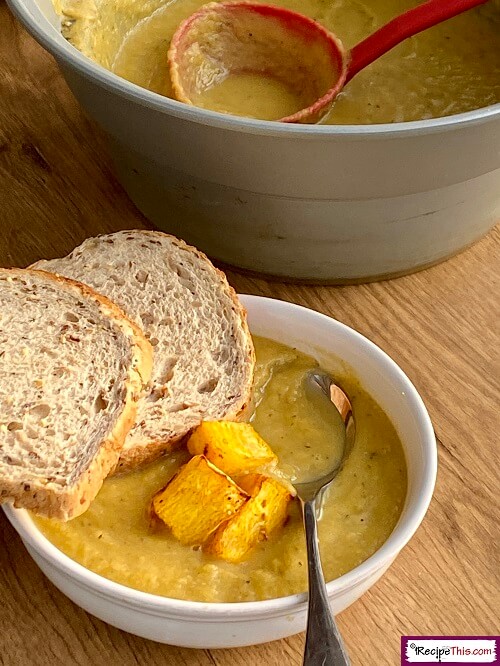 slow cooker pumpkin soup