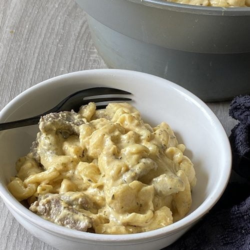 slow cooker steak mac and cheese